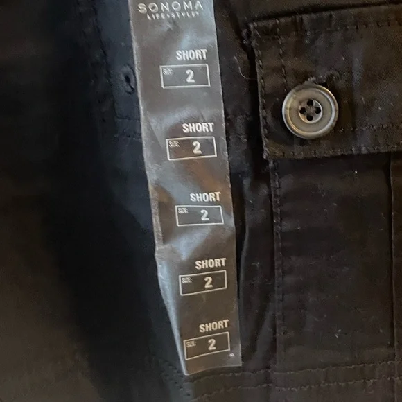 🆕 Black Shorts 🆕 - Picture 2 of 5